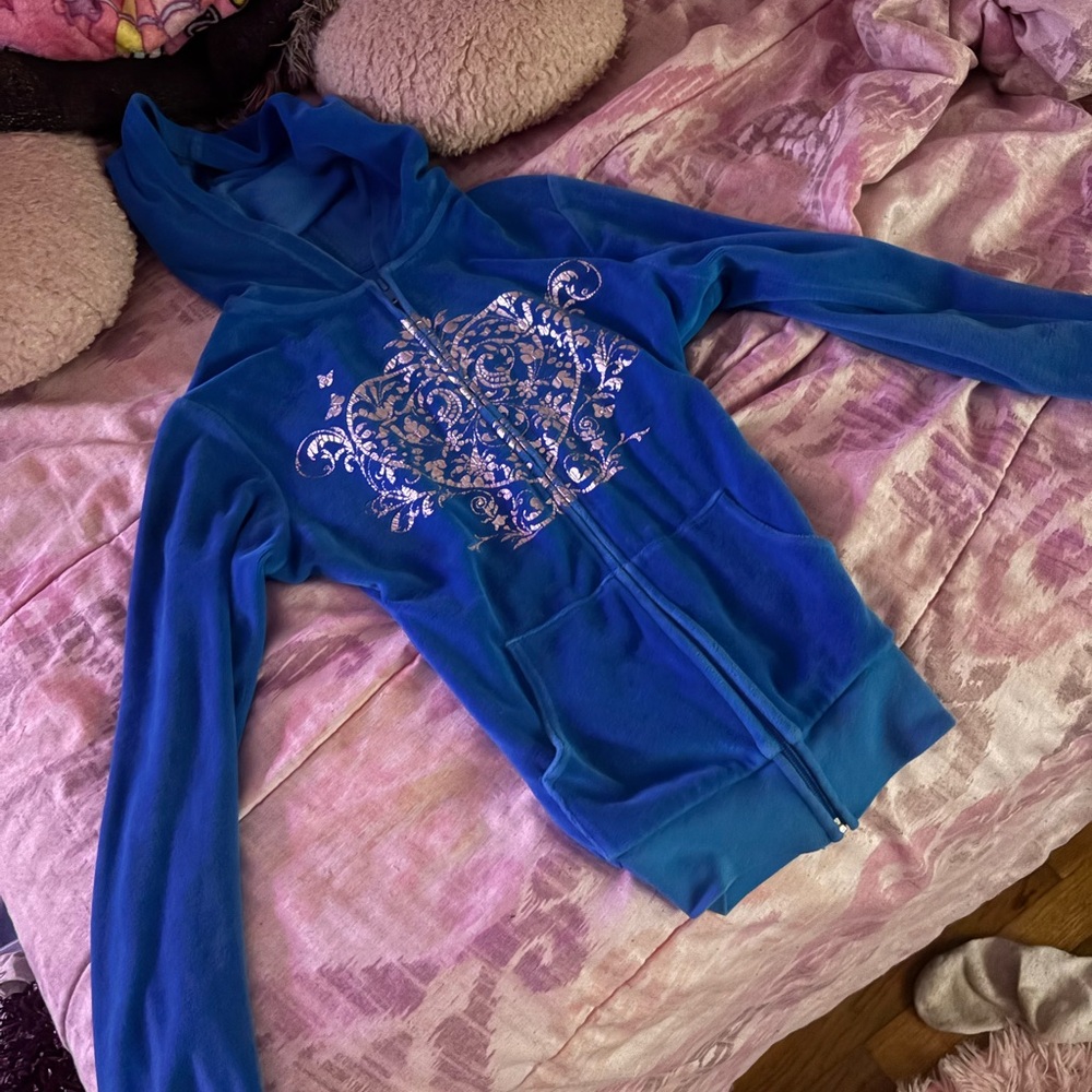 Blue velvet zip up jacket with silver floral design